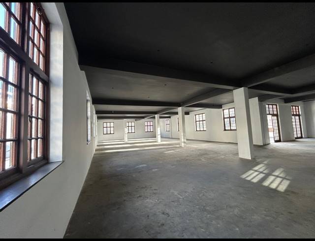3,137M² OFFICE TO LET IN CAPE TOWN CITY CENTRE